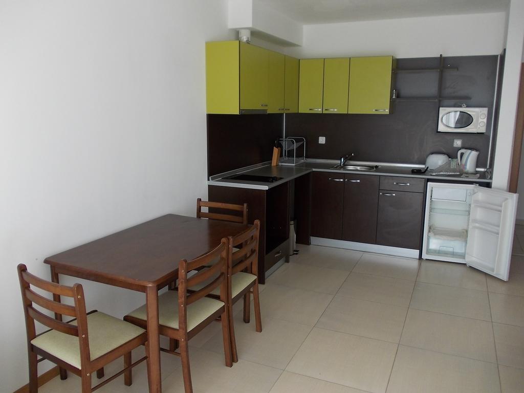 Grand Kamelia Apartment Sunny Beach Quarto foto